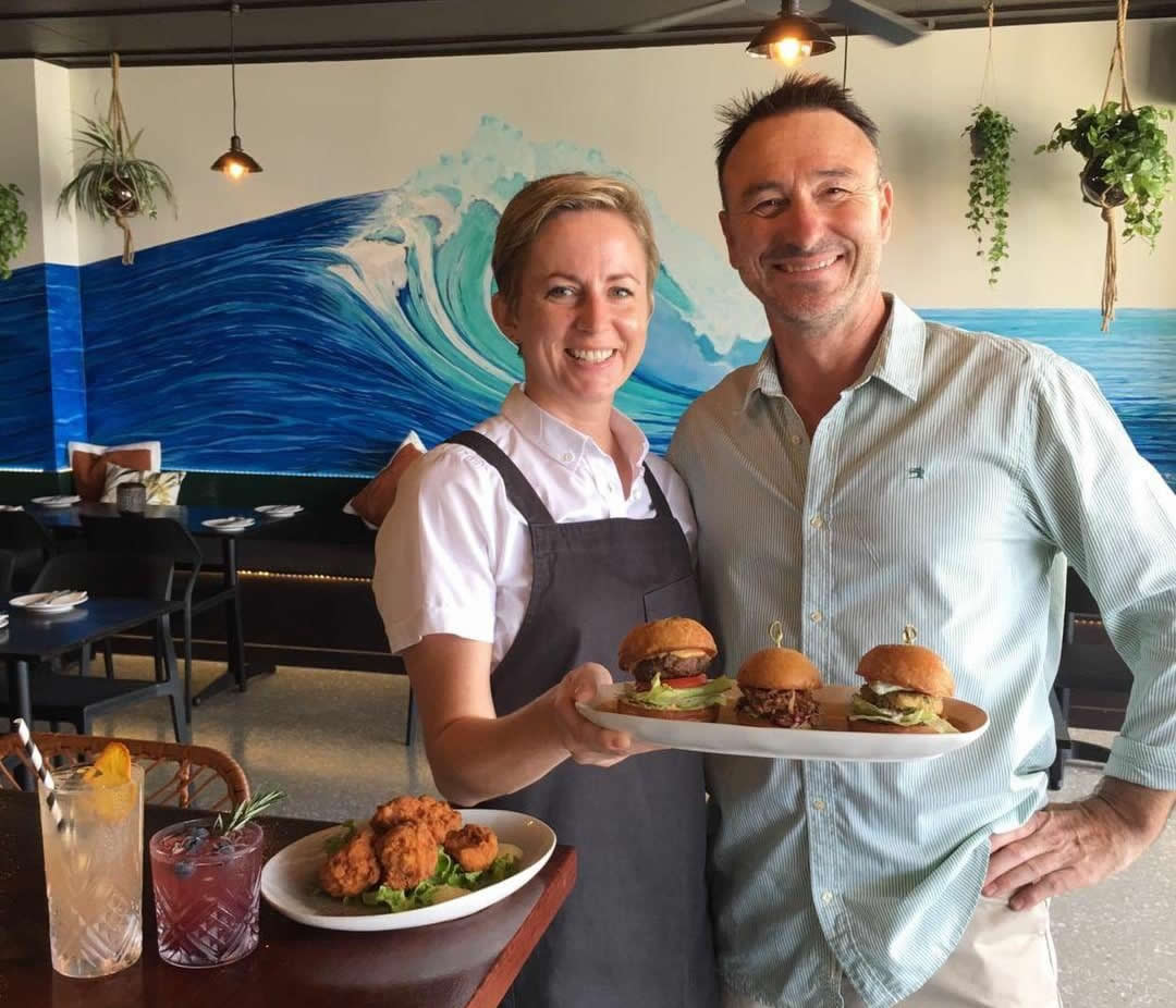 About St Helens St Helens Coolangatta Bar & Burgers